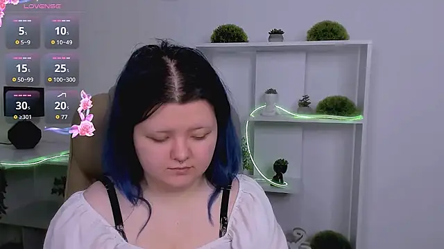 Lunaar  online show from 03.27.26