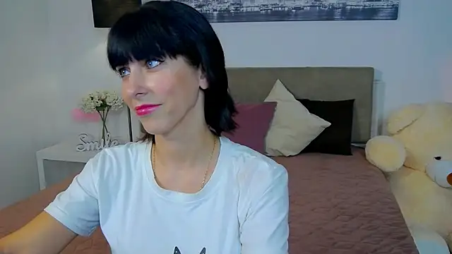 HeidieRaven online show from 04.13.26