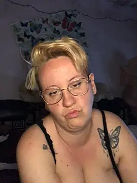 SofiaAmour online show from 04.15.26