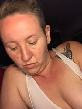 Snapshot of SofiaAmour chatting on 08.07.26 SofiaAmour online show from 08.07.26