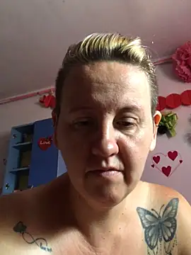 Snapshot of SofiaAmour chatting on 08.08.26 SofiaAmour online show from 08.08.26