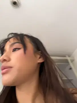Mia-villalobos online show from 08.06.26