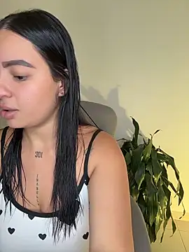 Lisabrown 23 online show from 03.13.26