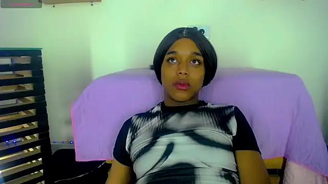 Snapshot of Nashla_D_- chatting on 04.02.26 Nashla D - online show from 04.02.26