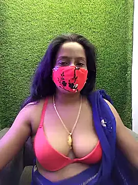 Snapshot of misti-boudii chatting on 04.13.26 misti-boudii online show from 04.13.26