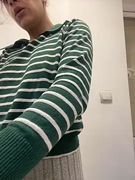 MommySexxy23 online show from 04.05.26