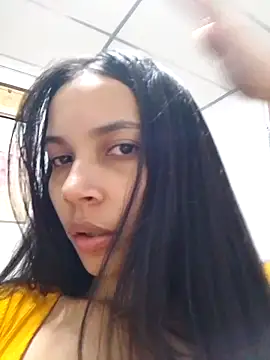 Snapshot of BiancaRoyale chatting on 04.19.26 BiancaRoyale online show from 04.19.26