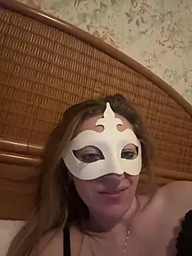 AdamoedEva online show from 04.05.26