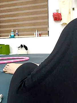 Suka-mon online show from 04.16.26