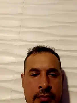 Ezehombre online show from 03.09.26