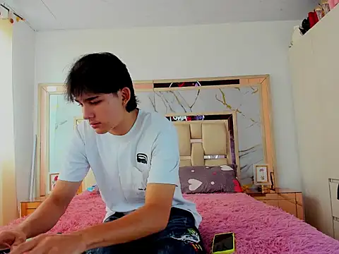 monky 0002 online show from 03.25.26