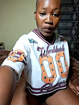 LillyXO2 online show from 04.16.26