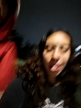 Moonandzukko online show from 03.26.26