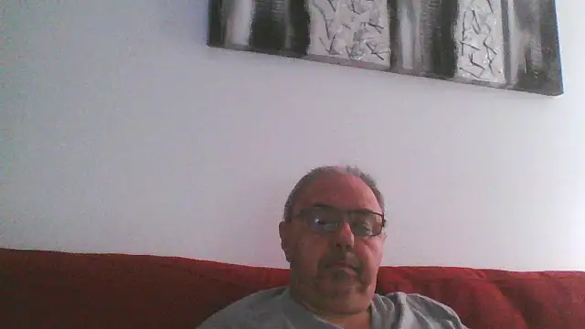 Snapshot of slowdown19 chatting on 03.01.26 slowdown19 online show from 03.01.26