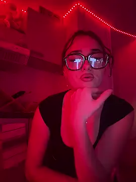 Claraaaaa06 online show from 04.06.26