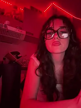 Claraaaaa06 online show from 04.13.26