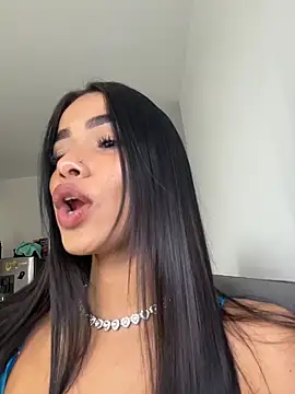 Snapshot of Bella_Smithe chatting on 03.23.26 Bella Smithe online show from 03.23.26