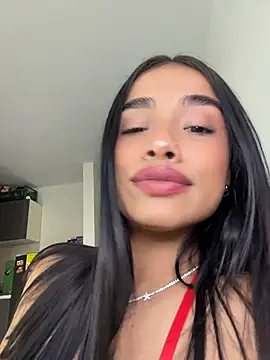 Snapshot of Bella_Smithe chatting on 04.09.26 Bella Smithe online show from 04.09.26