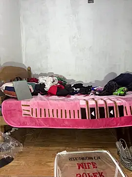 Snapshot of DeluxeTrapito chatting on 03.02.26 DeluxeTrapito online show from 03.02.26