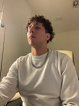 Snapshot of TitanNoir chatting on 03.05.26 TitanNoir online show from 03.05.26