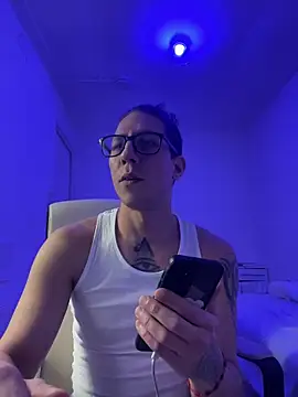 Snapshot of TitanNoir chatting on 03.13.26 TitanNoir online show from 03.13.26