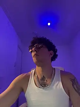 Snapshot of TitanNoir chatting on 03.18.26 TitanNoir online show from 03.18.26