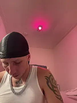 Snapshot of TitanNoir chatting on 03.30.26 TitanNoir online show from 03.30.26