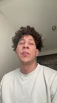 Snapshot of TitanNoir chatting on 04.14.26 TitanNoir online show from 04.14.26