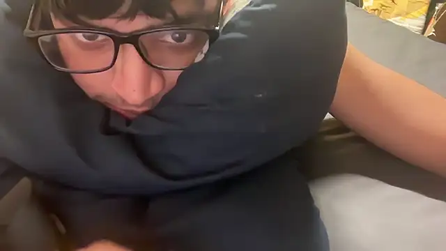 Snapshot of nickabraham chatting on 03.02.26 nickabraham online show from 03.02.26