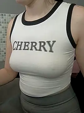 Mary Blu online show from 03.10.25