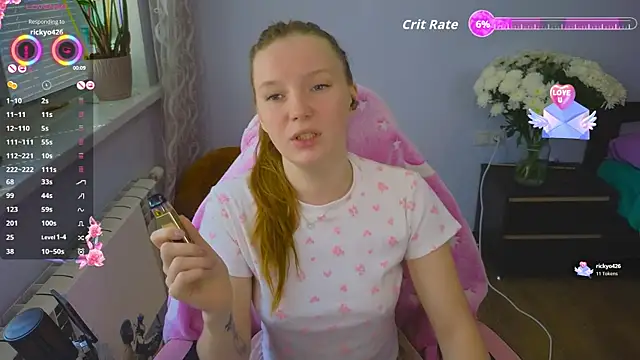 Snapshot of Mary_Blu chatting on 05.08.26 Mary Blu online show from 05.08.26