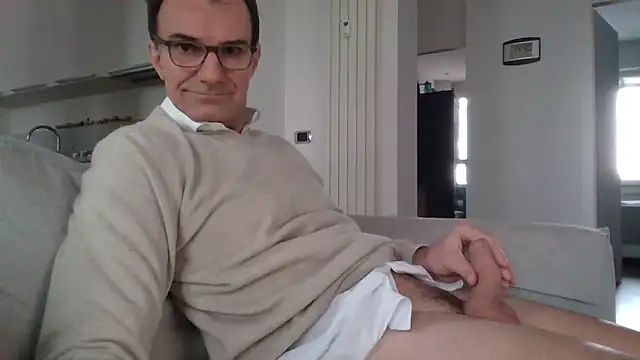 Snapshot of Alex1970-IT chatting on 03.02.26 Alex1970-IT online show from 03.02.26