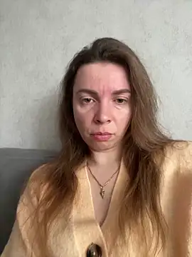 Luna2547 online show from 04.09.26