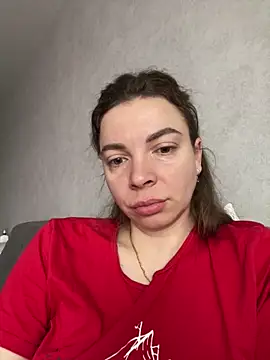 Luna2547 online show from 04.10.26