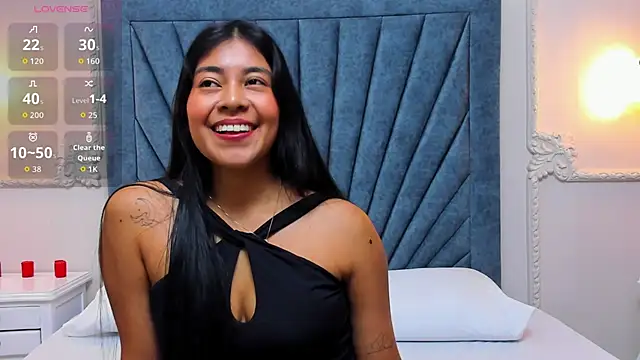 Snapshot of Leandra-Johnson chatting on 03.14.26 Leandra-Johnson online show from 03.14.26