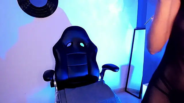 Naff eratu online show from 04.11.26