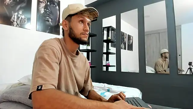 Snapshot of TedyX99 chatting on 03.30.26 TedyX99 online show from 03.30.26