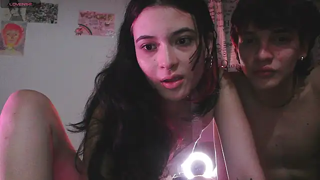 hot moons online show from 03.04.26