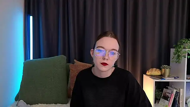 SunyLily online show from 03.18.26