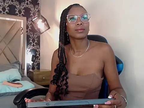 Snapshot of DanellaZiu chatting on 03.20.26 DanellaZiu online show from 03.20.26