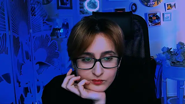 LixeLuna online show from 04.17.26