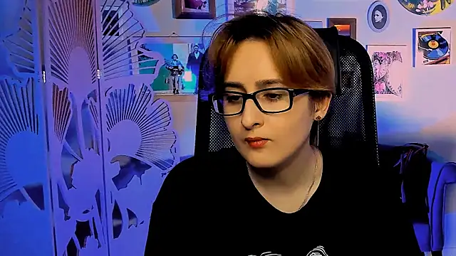 LixeLuna online show from 05.12.26
