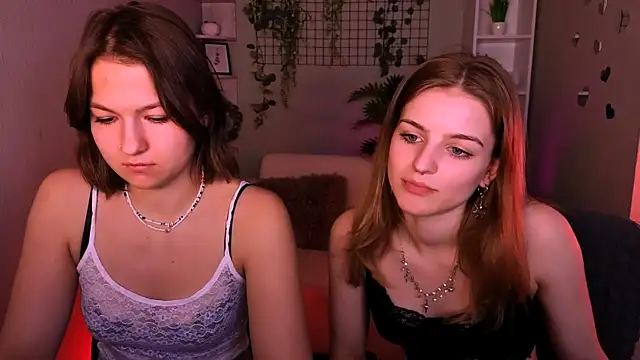 Snapshot of liana_best chatting on 06.24.26 liana best online show from 06.24.26