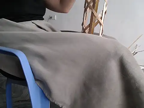 Maila88a online show from 04.14.26