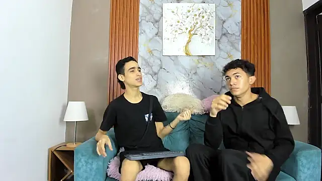 SKYN MAN online show from 04.13.26