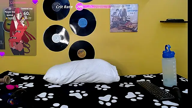 Snapshot of lilithevil32 chatting on 06.12.26 lilithevil32 online show from 06.12.26
