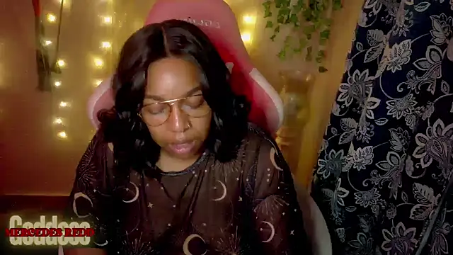 Goddess MercedesRedd online show from 07.11.26