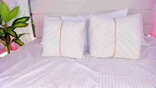 AitanaNoa online show from 04.08.26