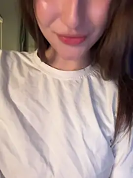 LunarQueenn online show from 04.03.26