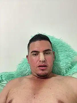 Ferchoxxx4 online show from 03.04.26